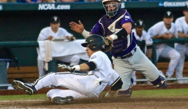 CWS- TCU-Vanderbilt - Jeren Kendall, Evan Skoug